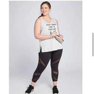LIVI CAPRI POWER LEGGING WITH WICKING - MESH